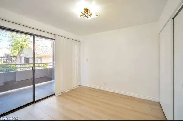 $1,495 | 5076 South Rainbow Boulevard, Unit 104, Las Vegas, NV 89118