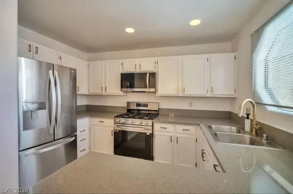 $1,495 | 5076 South Rainbow Boulevard, Unit 104, Las Vegas, NV 89118