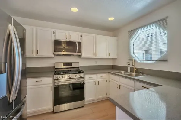 $1,495 | 5076 South Rainbow Boulevard, Unit 104, Las Vegas, NV 89118