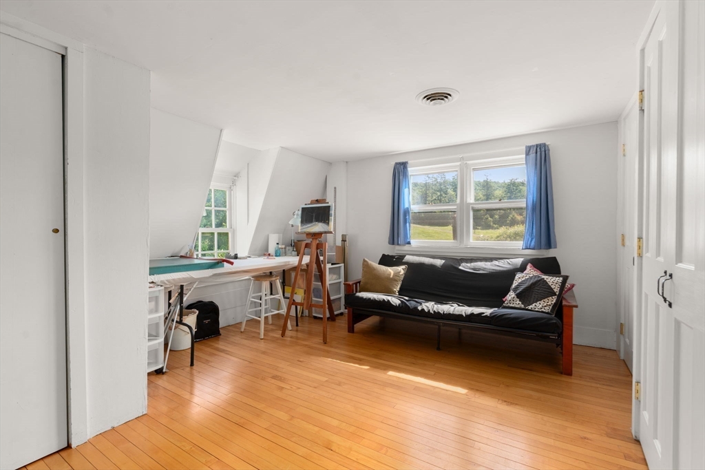 287 Williamsburg Road Conway, MA 01096 - Photo 23 of 42
