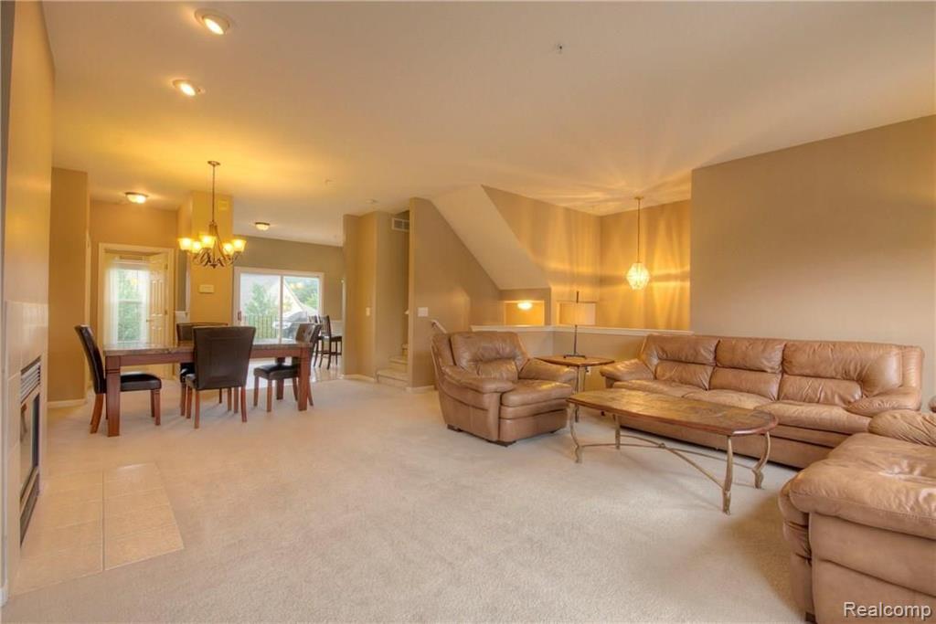 448 Cherry Orchard Road Canton, MI 48188 - Photo 7 of 34