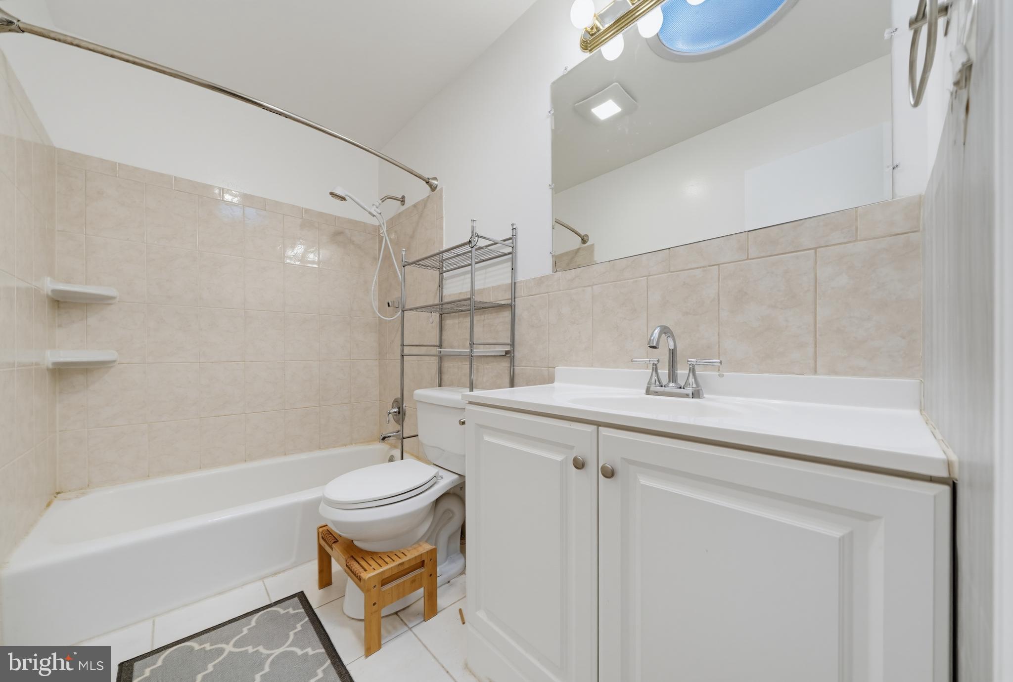 16818 Briardale Road Rockville, MD 20855 - Photo 26 of 45