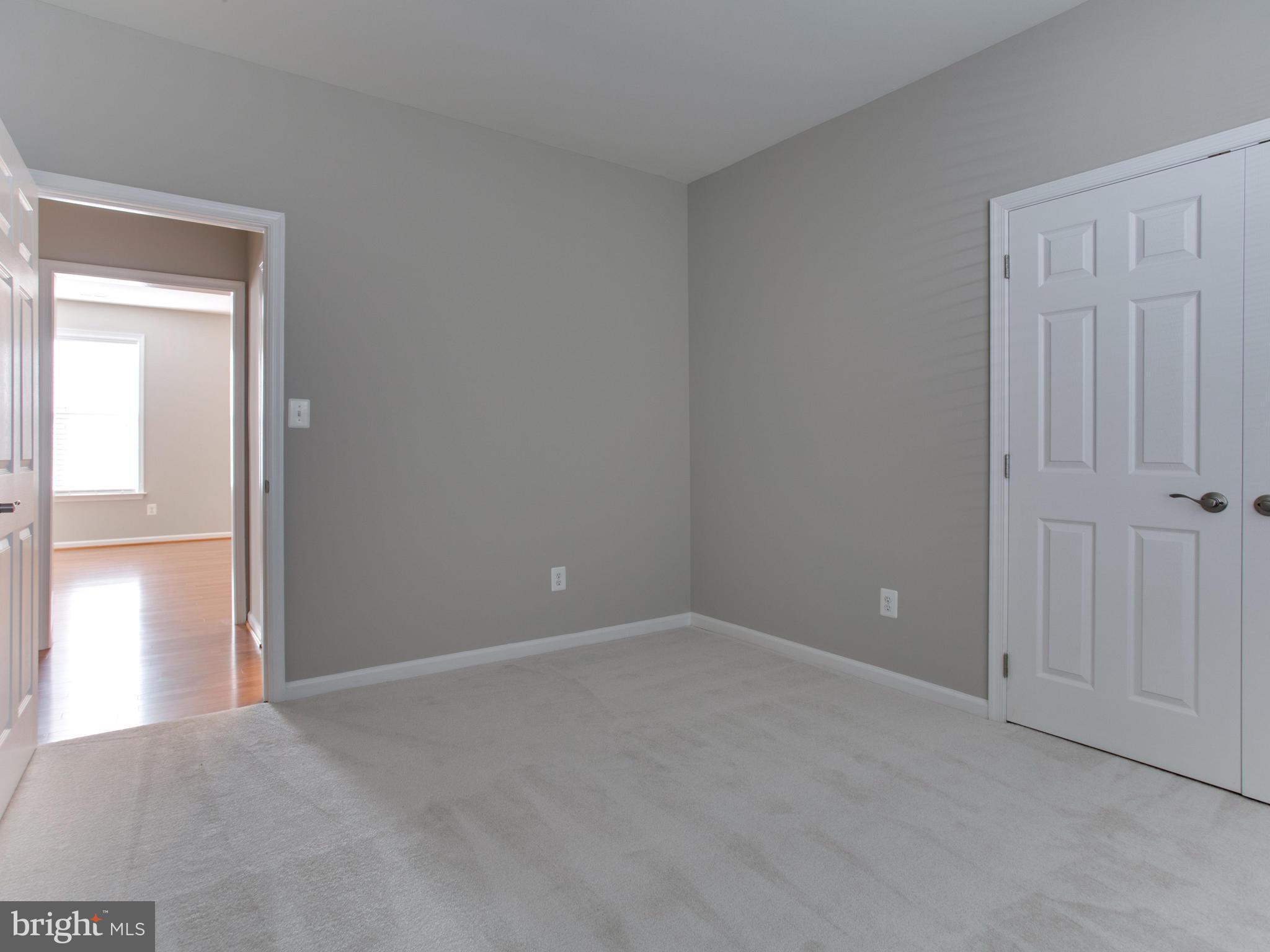 13583 Ryton Ridge Lane Gainesville, VA 20155 - Photo 21 of 28 Bedroom 2 - NEW carpet, paint & door hardware