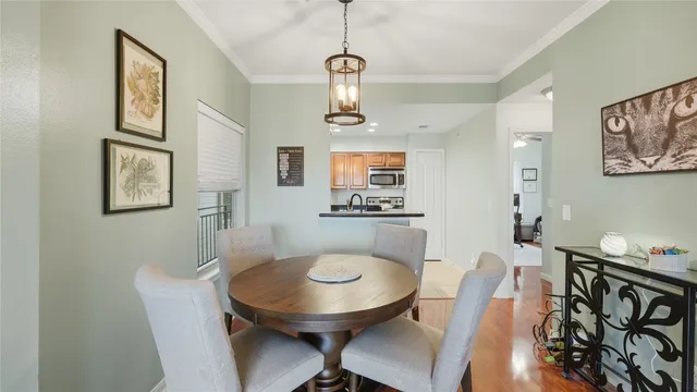 $363,000 | 6000 Shepherd Mountain Cove, Unit 917, Austin, TX 78730