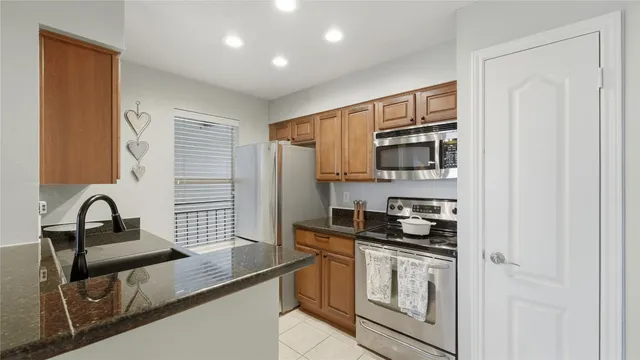 $363,000 | 6000 Shepherd Mountain Cove, Unit 917, Austin, TX 78730