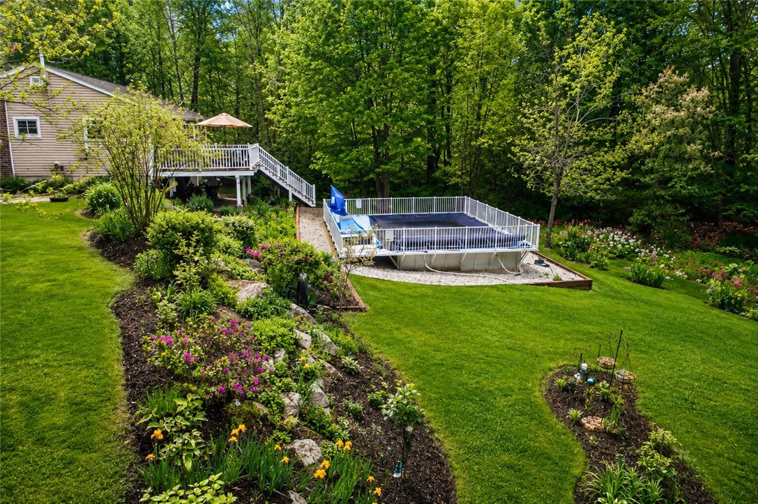 422 Rockland Road Scituate, RI 02857 - Photo 4 of 25