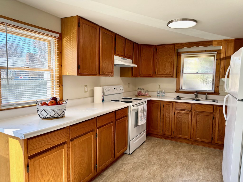 4409 Chicken City Road Chincoteague, VA 23336 - Photo 6 of 18