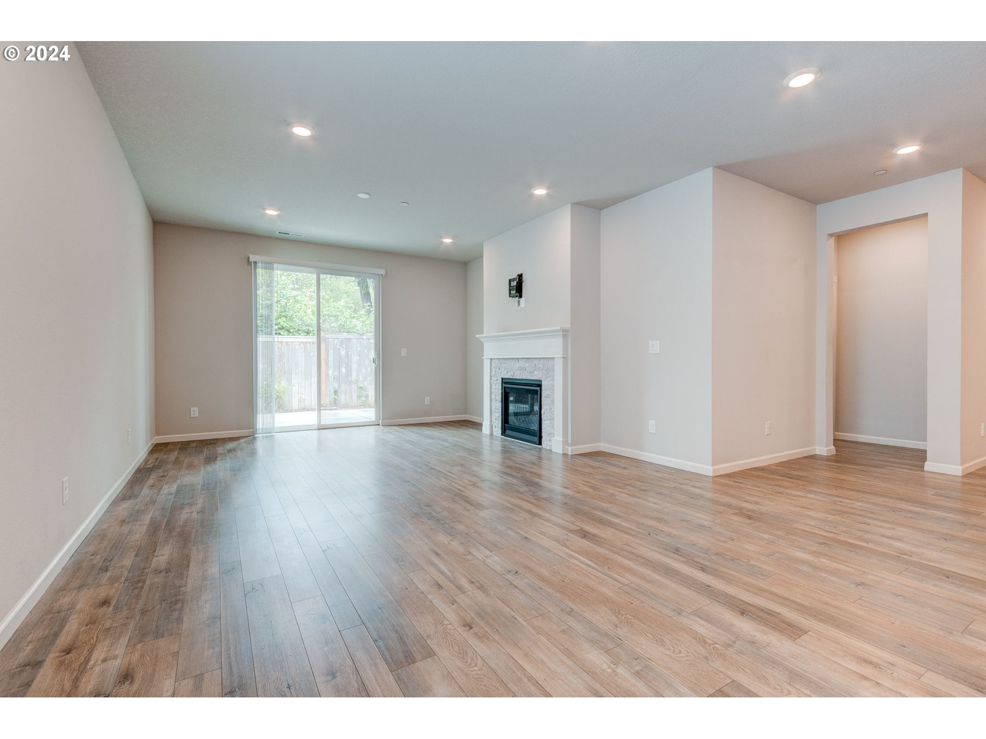 6337 North 89th Avenue Camas, WA 98607 - Photo 3 of 37 Gallery Image 3