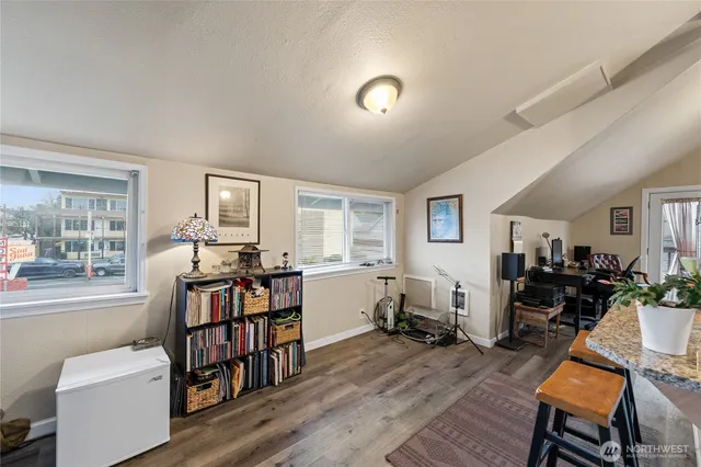 $725,000 | 520 O Avenue, Anacortes, WA 98221