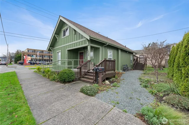 $725,000 | 520 O Avenue, Anacortes, WA 98221
