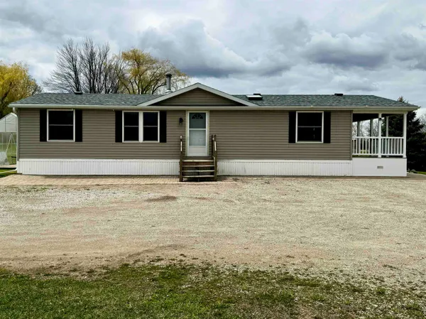 $315,000 | N2807 County Rd C, Pulaski, WI 54162
