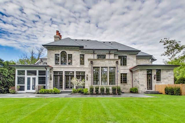 $3,725,000 | 677 Sheridan Road, Glencoe, IL 60022