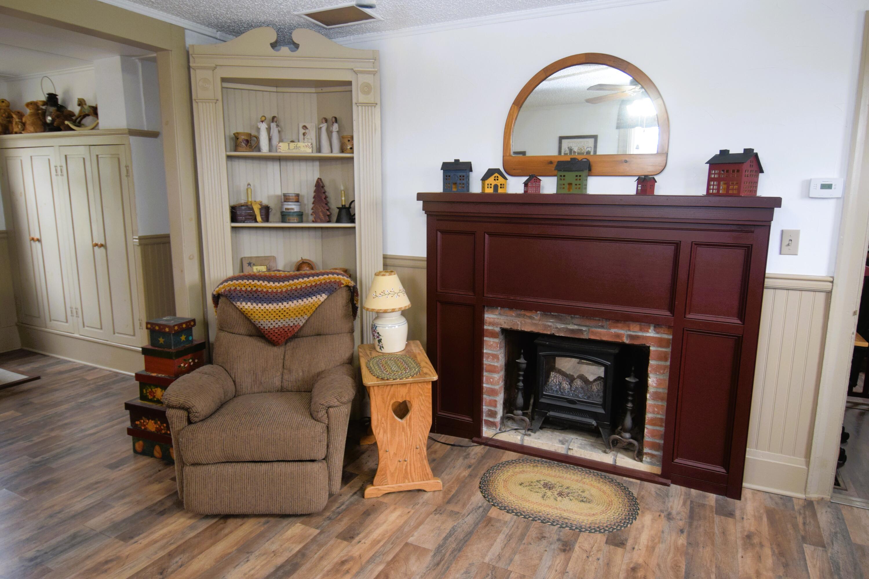 457 Lakewood Road Madison, ME 04950 - Photo 35 of 81 Living Room