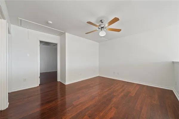 $2,000 | 14861 South Padre Island Drive, Unit 113, Corpus Christi, TX 78418