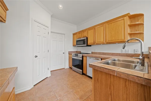 $2,000 | 14861 South Padre Island Drive, Unit 113, Corpus Christi, TX 78418