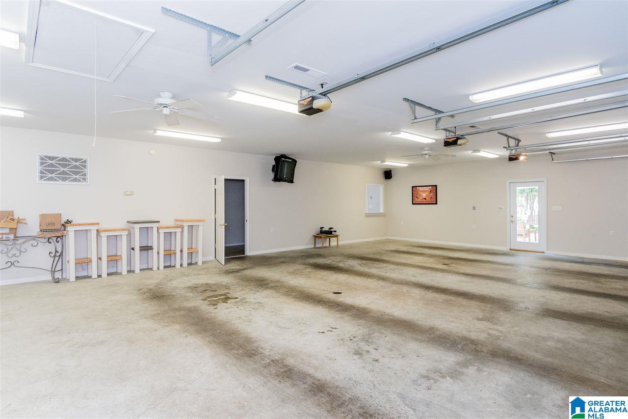 1051 Columbiana Road Birmingham, AL 35209 - Photo 11 of 50