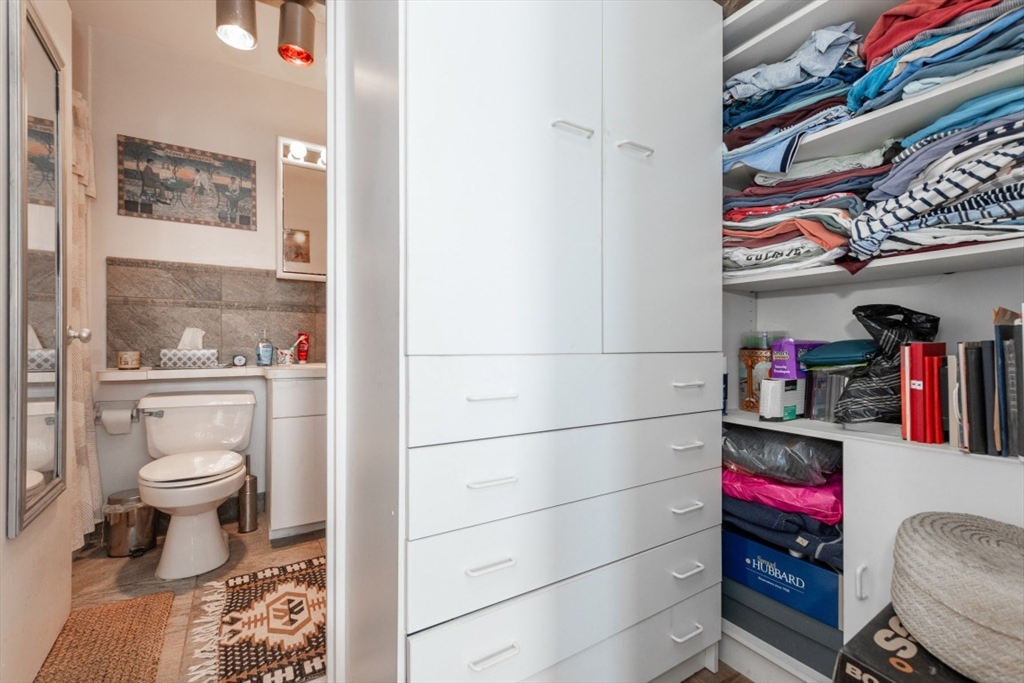 77 Pond Avenue, Unit 1506 Brookline, MA 02445 - Photo 12 of 32