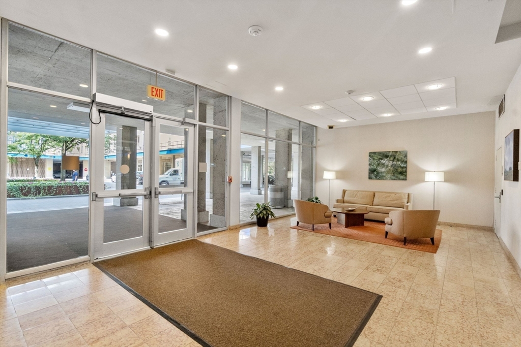 77 Pond Avenue, Unit 1506 Brookline, MA 02445 - Photo 21 of 32