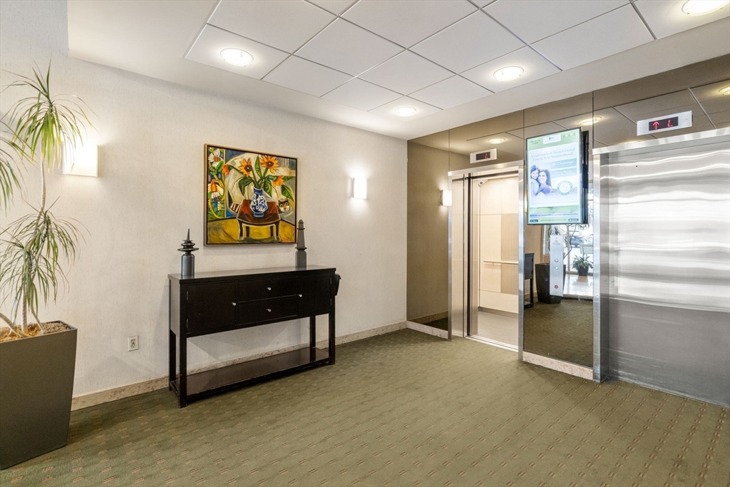 77 Pond Avenue, Unit 1506 Brookline, MA 02445 - Photo 22 of 32