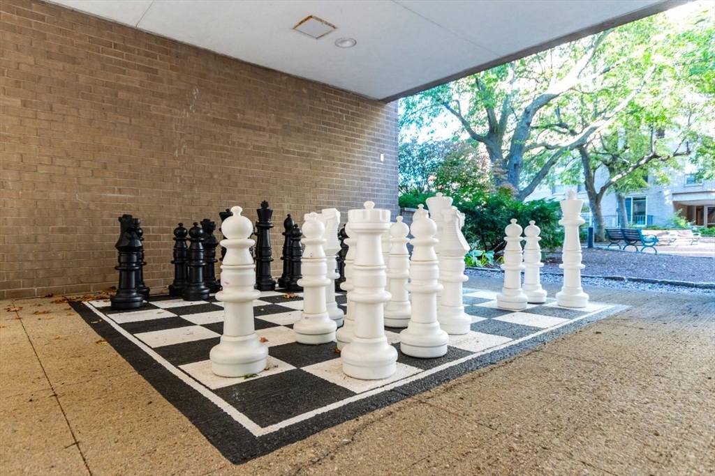 77 Pond Avenue, Unit 1506 Brookline, MA 02445 - Photo 28 of 32