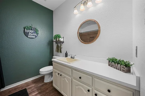 $2,195 | 5321 Thornbush Drive, Fort Worth, TX 76179