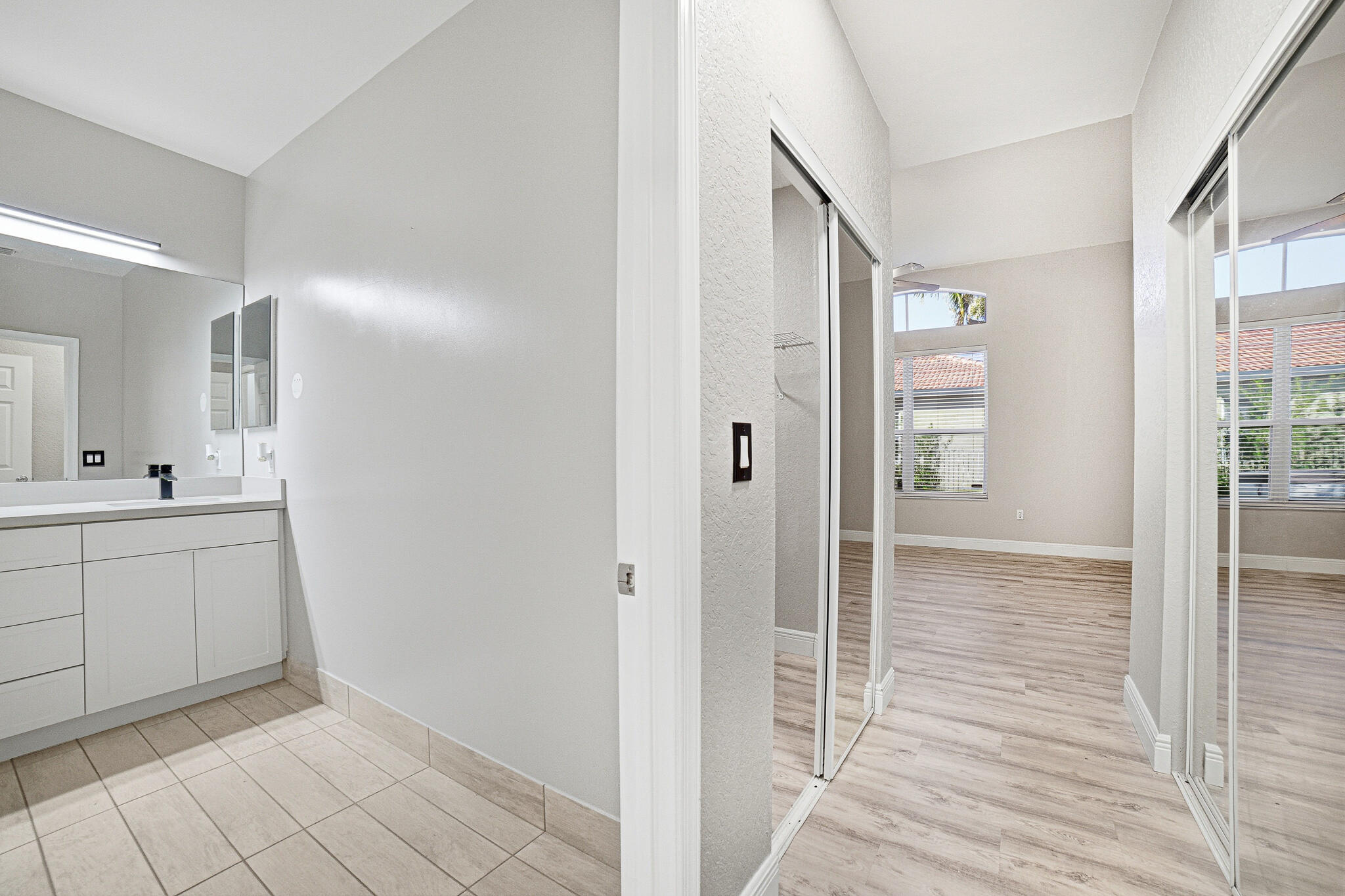 4819 Northwest 53rd Circle Pompano Beach, FL 33073 - Photo 20 of 48 Bedroom1-Bathroom