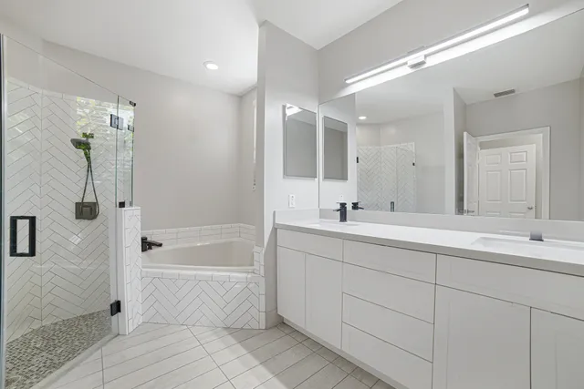 $750,000 | 4819 Northwest 53rd Circle, Coconut Creek, FL 33073