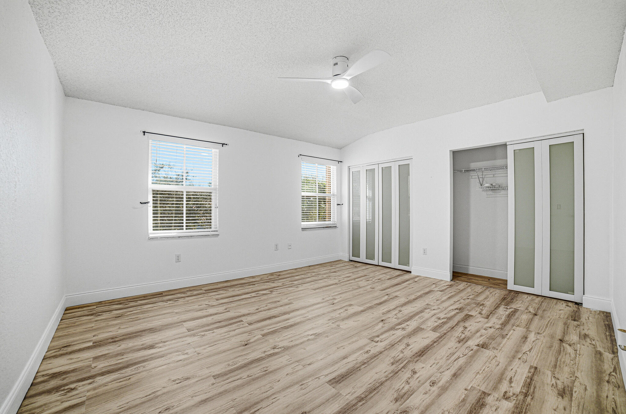 4819 Northwest 53rd Circle Pompano Beach, FL 33073 - Photo 33 of 48 Bedroom3