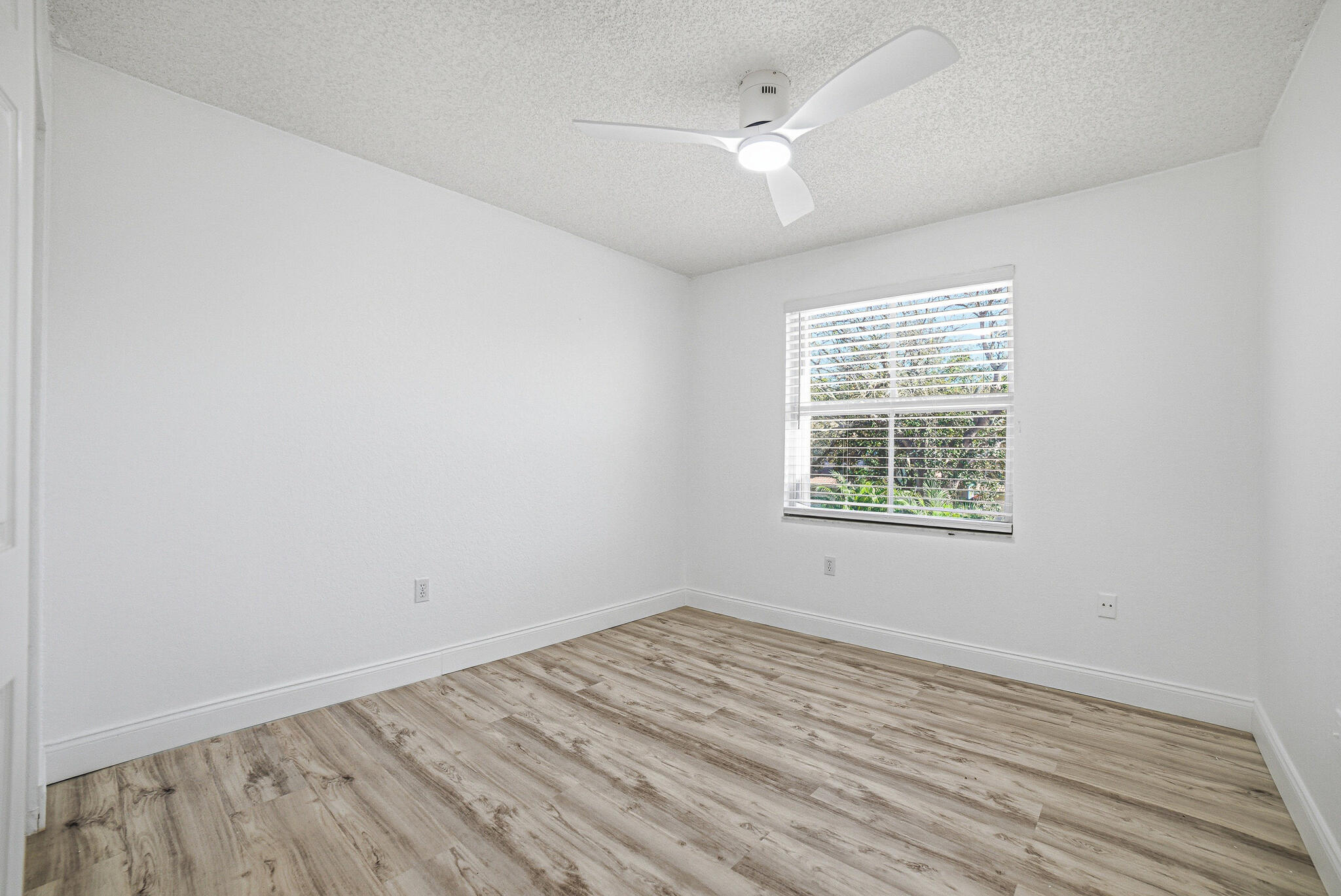 4819 Northwest 53rd Circle Pompano Beach, FL 33073 - Photo 38 of 48 Bedroom4