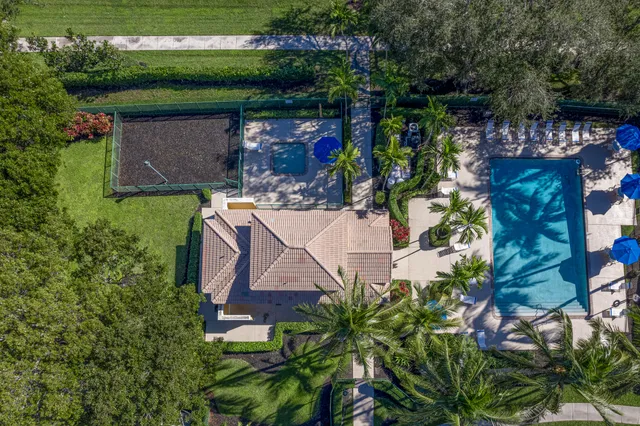 $750,000 | 4819 Northwest 53rd Circle, Coconut Creek, FL 33073