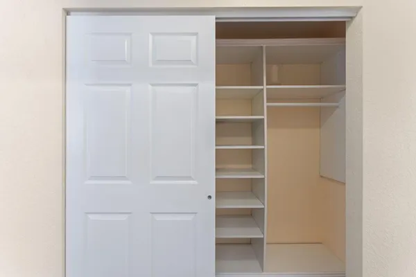 $5,000 | 8492 Breezy Oak Way, Boynton Beach, FL 33473