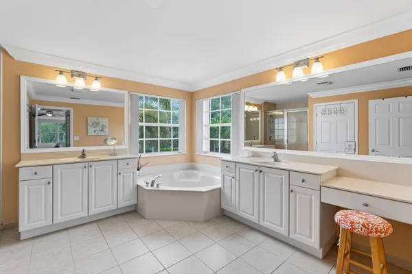 $5,000 | 8492 Breezy Oak Way, Boynton Beach, FL 33473