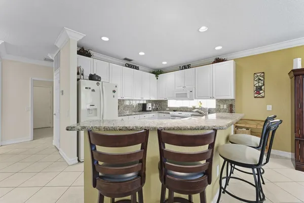 $5,000 | 8492 Breezy Oak Way, Boynton Beach, FL 33473