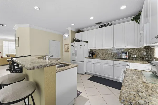 $5,000 | 8492 Breezy Oak Way, Boynton Beach, FL 33473