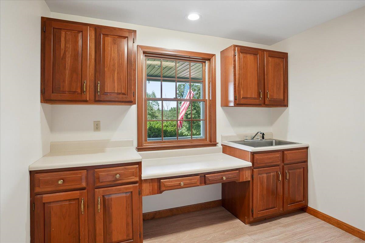 106 Gorham Pond Road Goffstown, NH 03045 - Photo 15 of 60