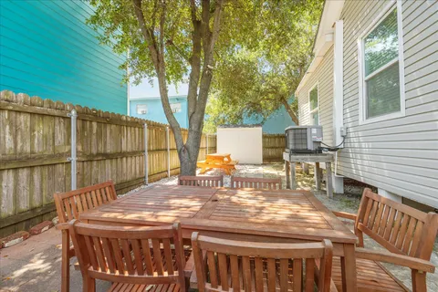 $199,900 | 1213 55th Street, Galveston, TX 77551