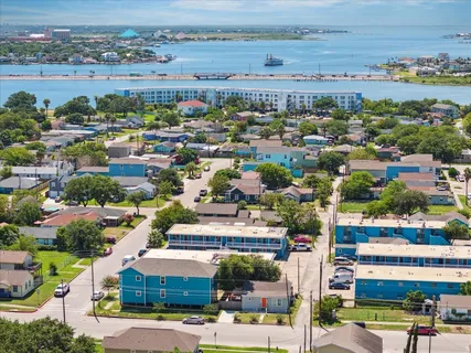 $199,900 | 1213 55th Street, Galveston, TX 77551