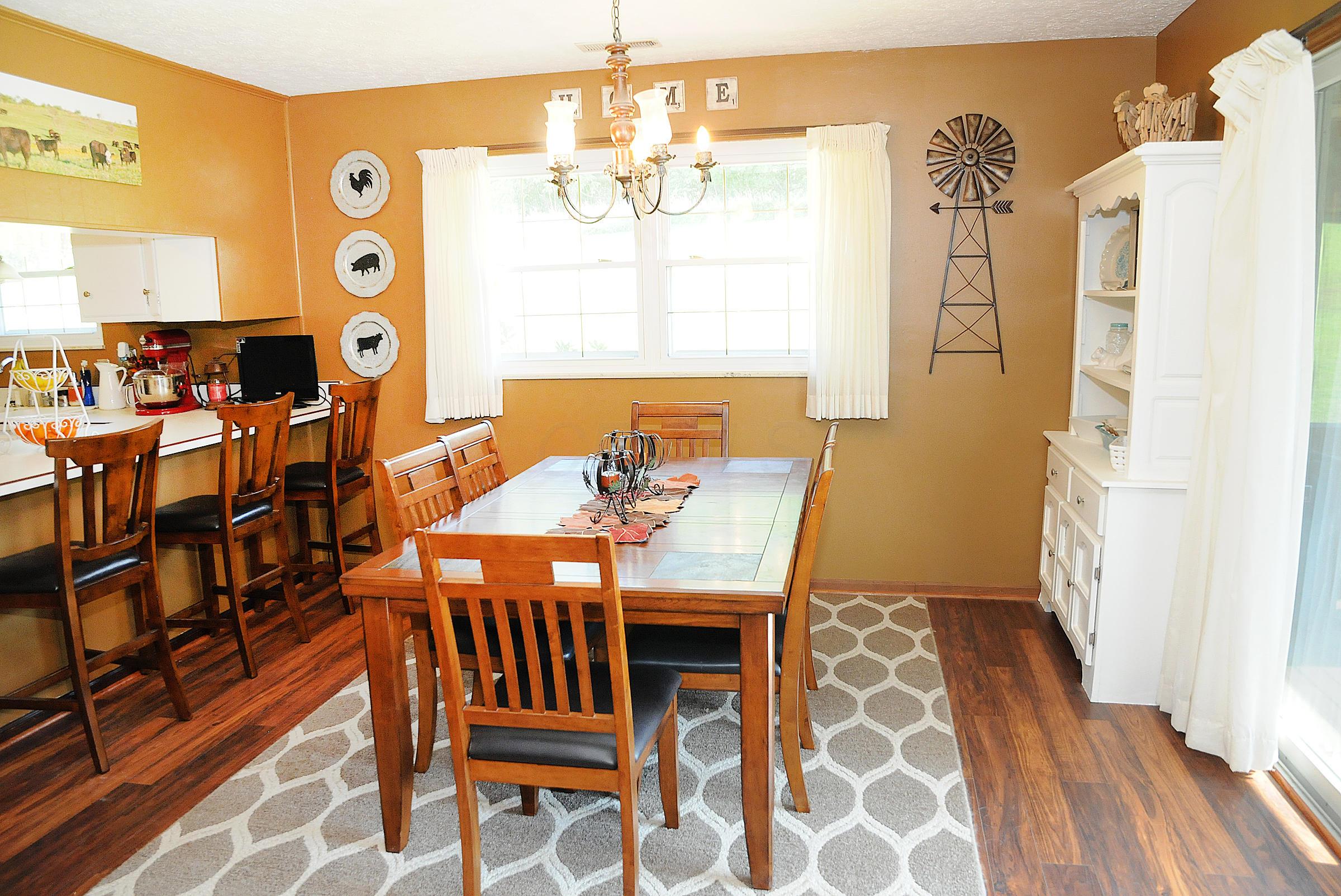 6325 Windy Ridge Road New Concord, OH 43762 - Photo 7 of 27