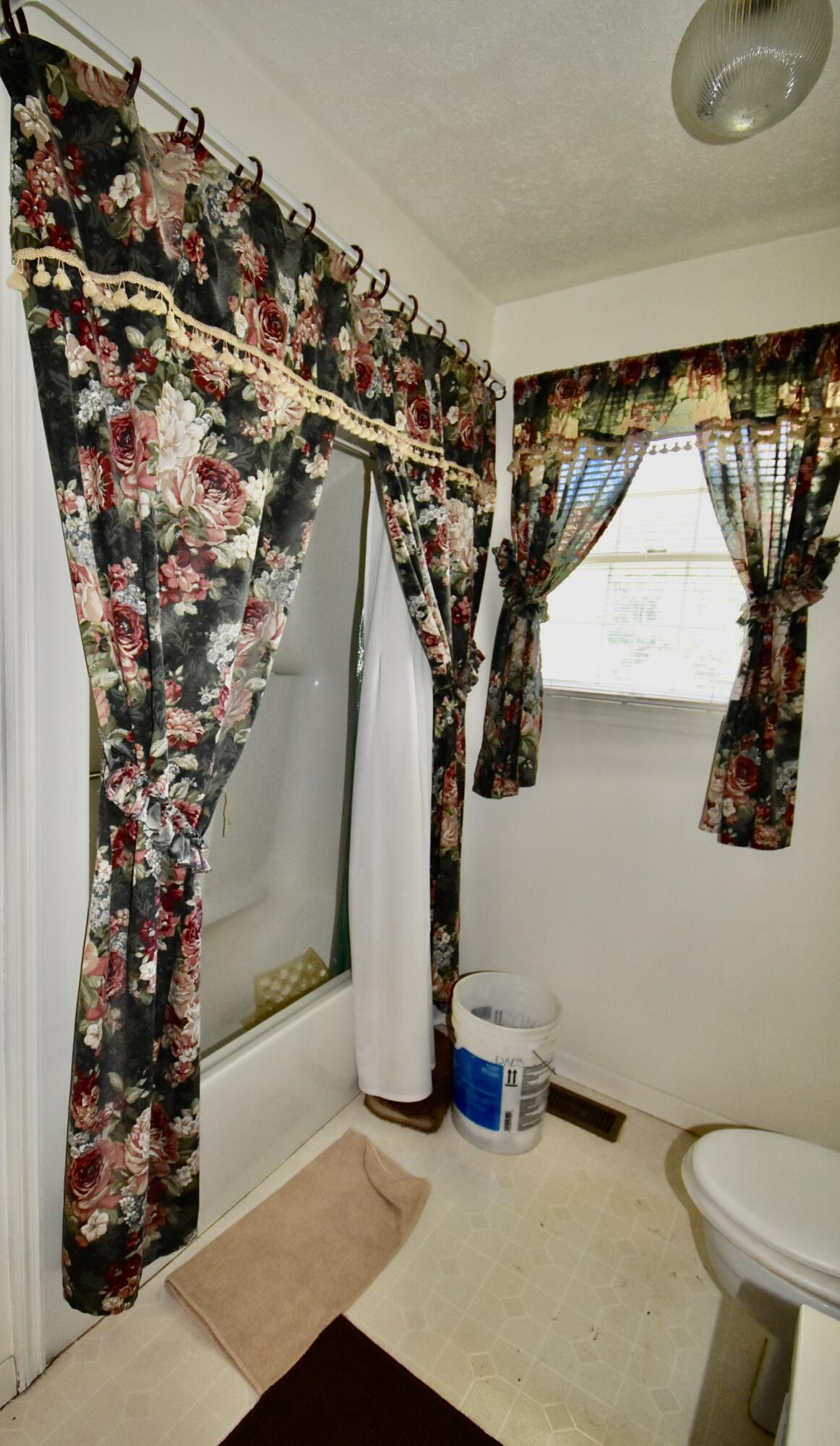 141 Hickory Nut Ridge Road Nancy, KY 42544 - Photo 57 of 110 B48DB617-9C44-403B-913F-F9B8F8CE2228_1_2