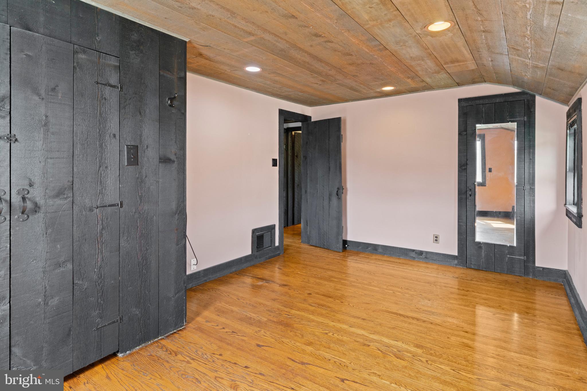 1508 Niessen Road Oreland, PA 19075 - Photo 19 of 44 a view of an empty room