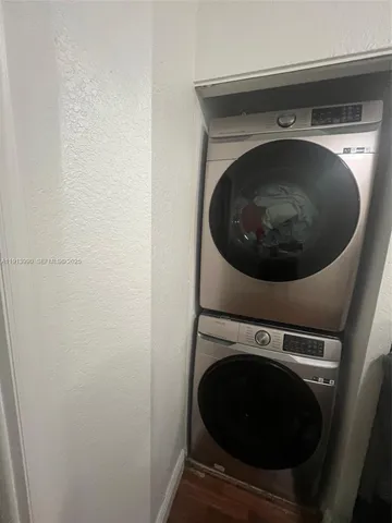 a close view of sink