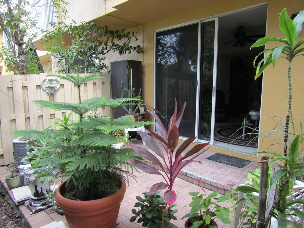 1092 Jeffery Street, Unit 1092 Boca Raton, FL 33487 - Photo 8 of 16 Patio 2