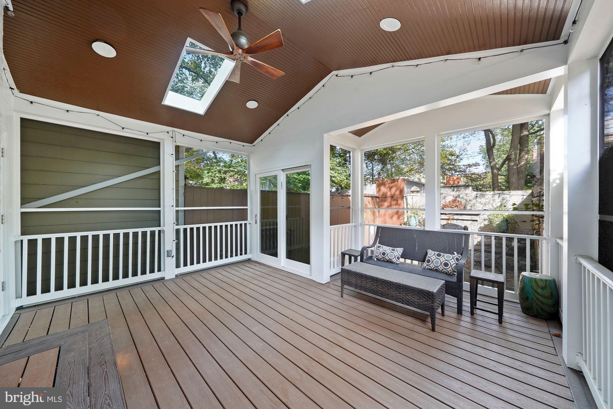 514 Seward Square Southeast Washington, DC 20003 - Photo 28 of 30 Enclosed private back porch with screens