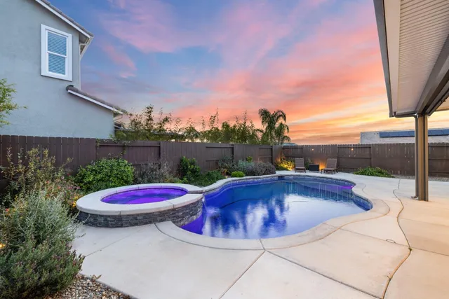 $865,000 | 606 Brooklyn Court, Lincoln, CA 95648