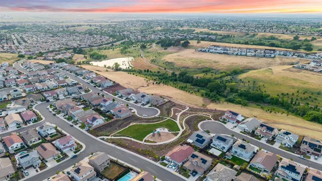 $865,000 | 606 Brooklyn Court, Lincoln, CA 95648