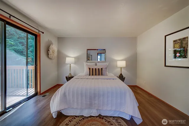 $529,000 | 9406 St Johns Place Northeast, Bremerton, WA 98311