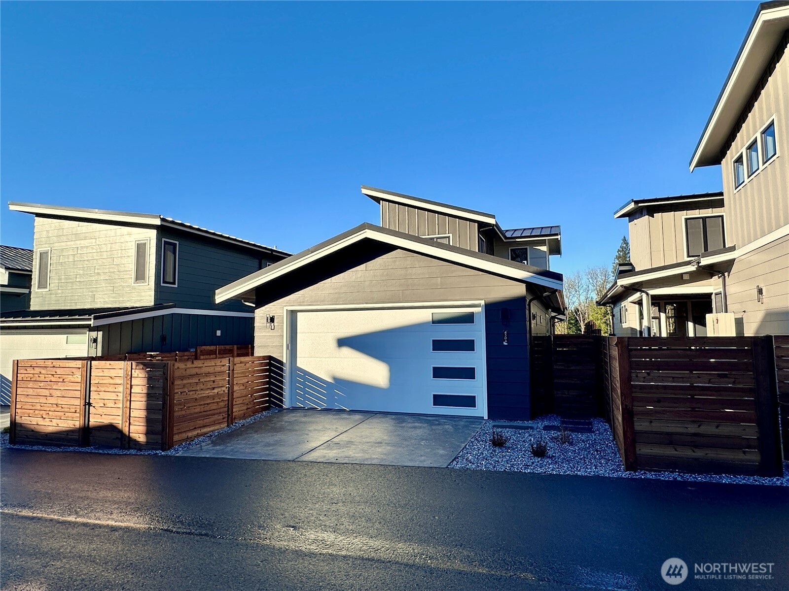 4304 Creston Way Bellingham, WA 98226 - Photo 33 of 34