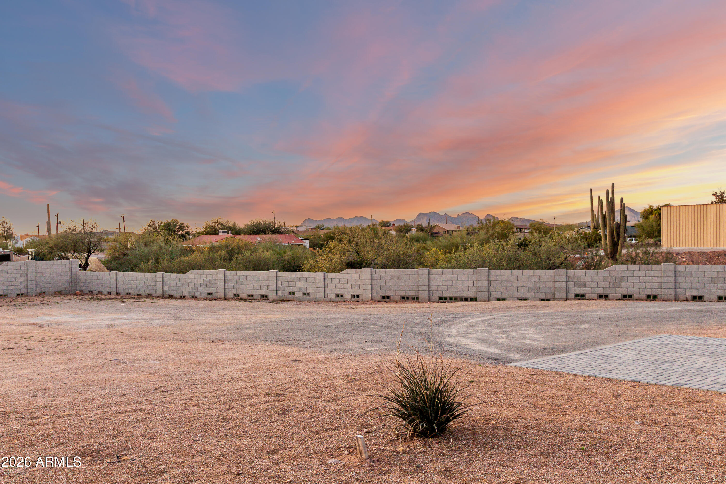 990 North Muleshoe Road Apache Junction, AZ 85119 - Photo 32 of 34