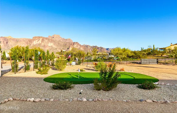 $685,000 | 990 North Muleshoe Road, Apache Junction, AZ 85119