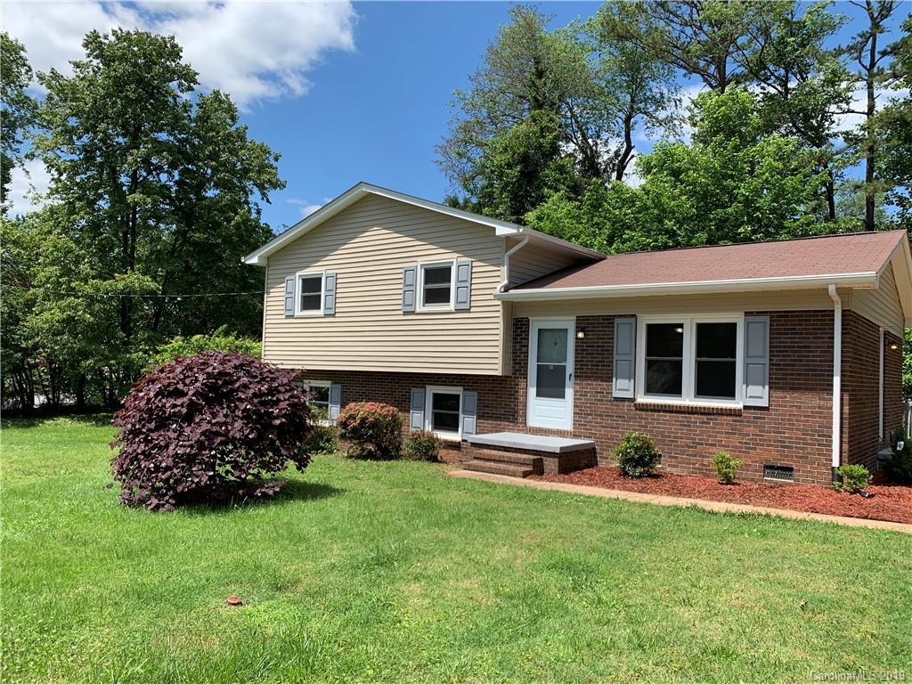 1524 Robin Road Newton, NC 28658 - Photo 1 of 14 Gallery Image 1